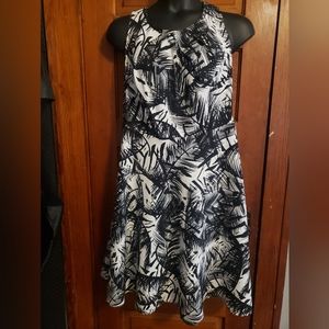 Alyx Plus Size 14W Black and White Dress